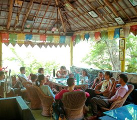 7 Tage Ganzheitliches Yoga und Meditation, Ayurveda-Therapie & Klangheilungs-Retreat in Rishikesh, Indien - Photo 3