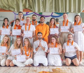 528-Daagse 300-urige Gevorderde Kundalini Tantra Yoga Docentenopleiding in Rishikesh, India - Photo 1