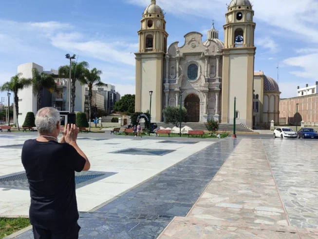 13 Days Guided Ecuador and Peru Inca Trail Loop Tour photo 5