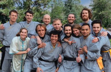 1 Maand Shaolin Kung Fu en Sanda-Training op de Malingshan-Berg, Jiangsu, China