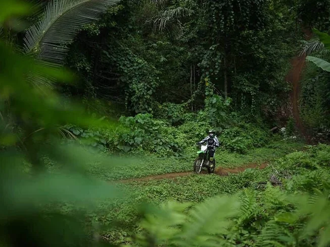 7-Hour Non-Residential Guided Tabanan Jungle and Beach Motorcycle Day in Bali, Indonesia photo 4
