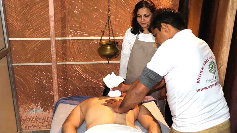 4 Day Stress Relief with Yoga and Ayurvedic Therapy Retreat in Uttarakhand, India