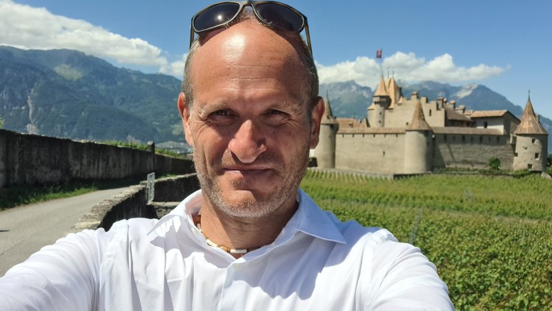10-Day Dry Fasting Retreat with Yoga in an Incredible Chalet in Valais, Swiss Alps