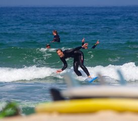 8 jours en stage de surf : escapade à Oporto Surf Camp, Esmoriz, Portugal - Photo 2
