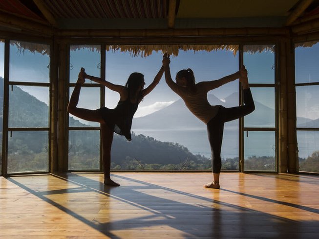4 días de retiro personal de yoga en los bosques de Guatemala en San Marcos La Laguna