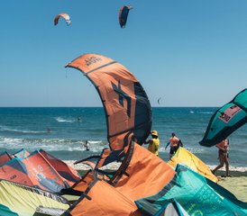 7 jours en stage de kitesurf avec cours de surf et SUP à Kiti, Larnaca, Chypre - Photo 2