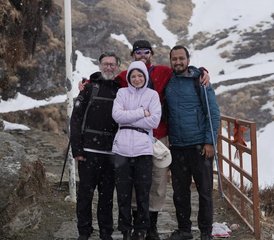 6 jours en stage de trekking himalayen, méditation et yoga à Uttarakhand, Inde - Photo 5