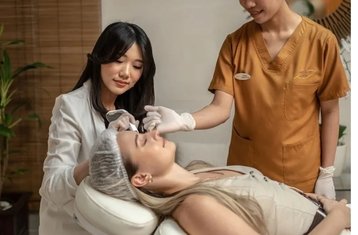 8 Day Holistic Anti-Aging Retreat with Anti Aging IV Drip, Medi Facial, Spa in Ubud, Indonesia