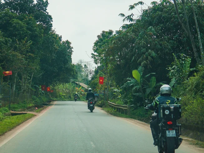 9 Day The Thrills and Trails Ride: Guided Motorcycle Tour in Vietnam photo 4