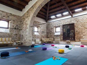 18 Day 200-Hour Yoga Teacher Training and Mediterranean Retreat in Sicily