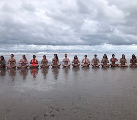 7 días de profesorado de yoga híbrido de 200 horas: online y presencial multiestilo en Bali, Indonesia - Photo 5