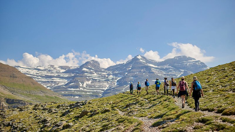 6 Day Dancing nature: Movement, Yoga, Art, and Hiking Retreat in the Spanish Pyrenees, Spain
