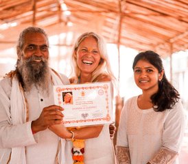 26 Tage 300-Stunden Yogatherapie Yogalehrer Ausbildung in Goa, Indien - Photo 2