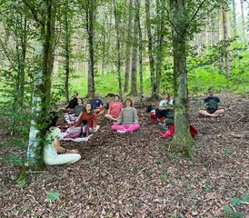 9Awakening: 4 Tage Frühjahrs-Retreat mit Yoga, Ayurveda und sanftem Detox im Schwarzald, Deutschland - Photo 1