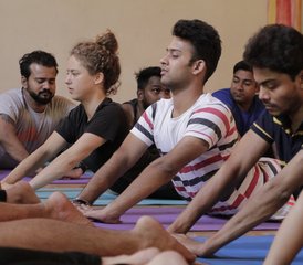 5 días de retiro de conciencia de los chakras: sanación y equilibrio - yoga y meditación en Mandrem, Goa, India - Photo 2