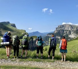 6 días de peregrinación meditativa: viaje largo de trekking con yoga en Ordesa y Monte Perdido, España - Photo 4