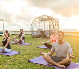 98 Tage Yoga, Wellness und Natur Retreat in Prag, Tschechische Republik - Photo 1