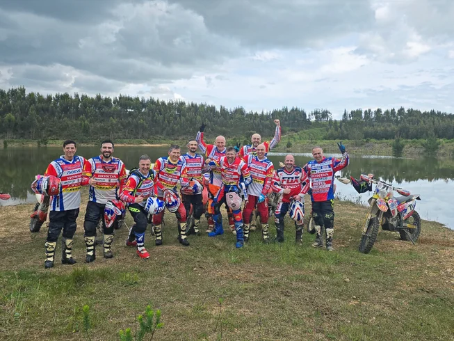 3-Hour Guided Enduro Motorcycle Tour in Carregado, Portugal for Intermediate & Advanced Levels
