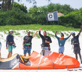 28-Daagse The Group Glide Kitesurf De Retreat voor 12 Gasten in Kilifi, Kenia - Photo 1