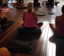 7 días de retiro de yoga y bienestar de lujo – vistas al mar, paddle surf y meditación en Ibiza, España - Photo 3