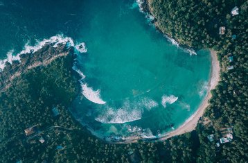 4 días retiro Soulful Flow de yoga y surf Ocean Rhythm con The Salty en Sri Lanka