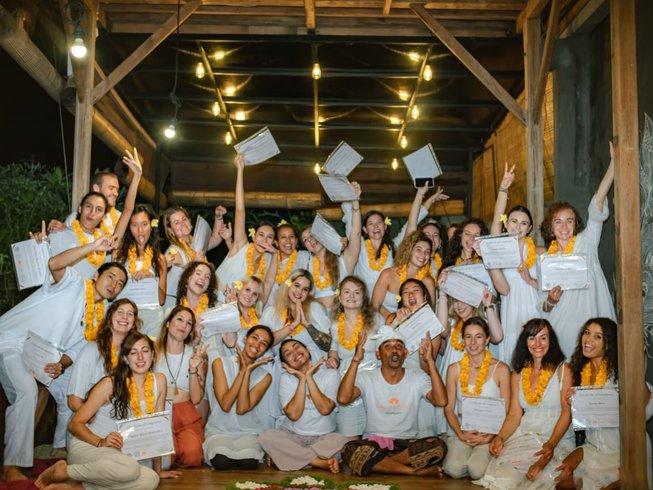 100 Hour Yoga Teacher Training In Bali