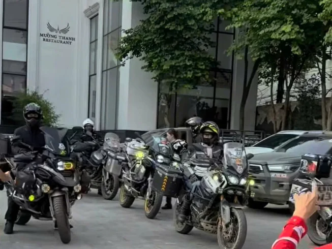 14 Day Saigon to Hanoi Guided BMW GS Motorcycle Travel Across Vietnam photo 8