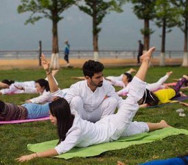1110 Tage Himalayan Meditation und Multistyle Yoga Retreat in Rishikesh, Indien - Photo 1