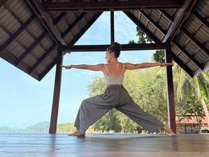 10 Tage Jetzt Wohlfühlen Meditation Vipassana, Yoga und Sonnenuntergänge am Privaten Strand auf Koh Phangan