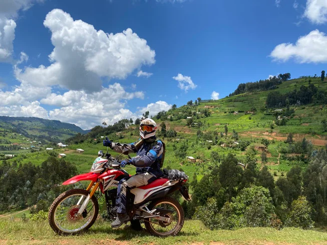 18 Day Motorcycle Tour around Lake Victoria and Big 5 Safari in Rwanda, Tanzania, Kenya, and Uganda