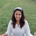 Aparna More - porträt