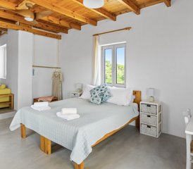 7 días de retiro de yoga clásico explorando los Yoga Sutras de Patanjali en Paros, Grecia - Photo 3