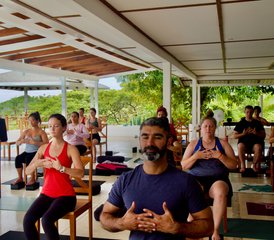 15 días de profesorado de yoga terapéutico de 200 horas en Playa Coyote, Guanacaste, Costa Rica - Photo 4