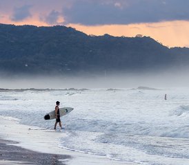 6 Tage Couples Explore- und Surf Camp mit Surfunterricht und ATV-Tour in Santa Teresa, Costa Rica - Photo 2