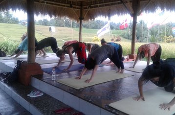 3 Tage Einsteiger Yoga- und Meditations-Retreat mit Kulturellen Aktivitäten in Bali, Indonesien