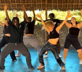14 jours en stage de yoga, fitness, danse et kitesurf à Zanzibar, Tanzanie - Photo 2