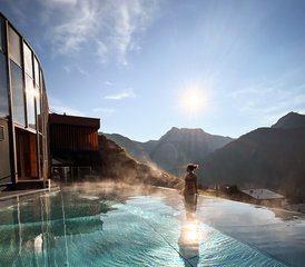 8 Tage Yoga und Berge Retreat mit Aktivprogramm im Hotel Goldener Berg am Arlberg, Österreich - Photo 3