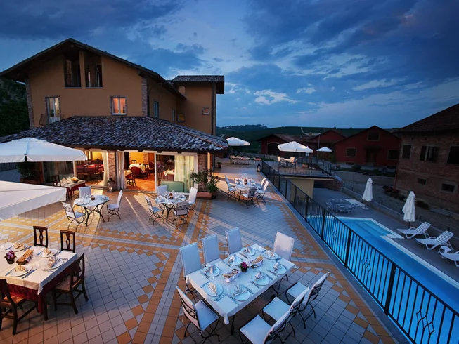 6 Day Self-Guided Vespa Motorcycle Holiday in Piedmont, Italy photo 3