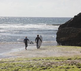 8 jours en stage de surf, sommeil et alimentation à Casais de São Lourenço, Lisbonne, Portugal - Photo 5