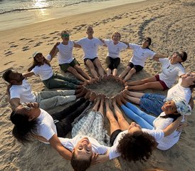 729 días de profesorado de yoga Hatha, Ashtanga y Yin de 300 horas en Kerala, India - Photo 1