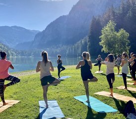 4 jours en séjour tout confort de yoga, randonnée et bien-être à Morzine, Haute-Savoie, France - Photo 2