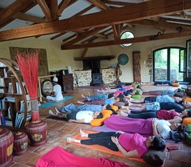 7 jours en stage de yoga hatha, vinyasa, et méditation kundalini à Soudorgues, Cévennes, France - Photo 5