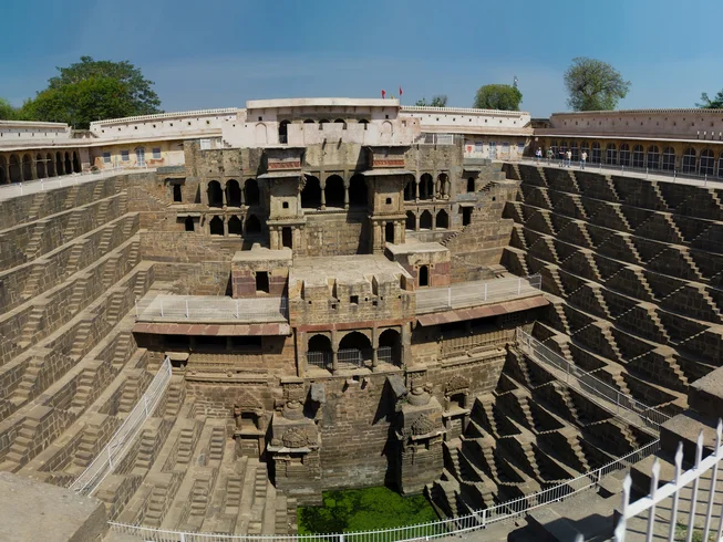 7 Day Guided Motorcycle Tour in Delhi, Agra, and Jaipur: Golden Triangle Trip in India photo 5