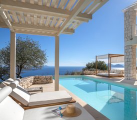 53 semaines-200h en formation de professeur de yoga vinyasa et ashtanga à l’île de Lefkada, Grèce - Photo 1