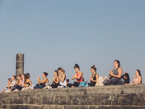 8-Daagse Deluxe Massage, Surf, Hike en Yoga Vakantie in Ericeira, Portugal