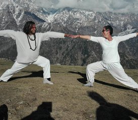 525 jours-200h en formation de professeur de yoga à l'ashram dans l'Himalaya près de Dharamshala, Inde - Photo 1