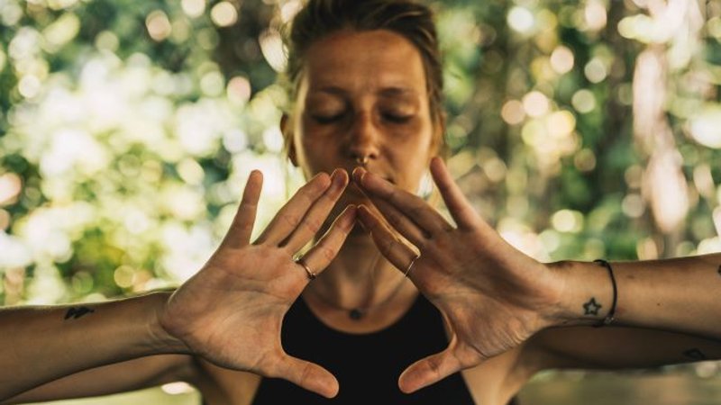 4 Day Ultimate Handstand Retreat with Meditation, Strength Training, and Yoga in Ayampe, Ecuador
