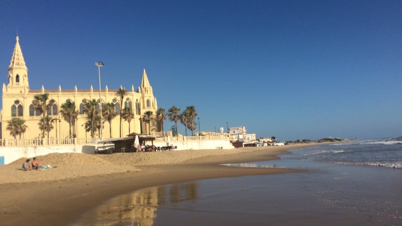 3 Days Ayurveda and Yoga Retreat with Dr. Svoboda & Pilar Valencia in Cadiz, Spain