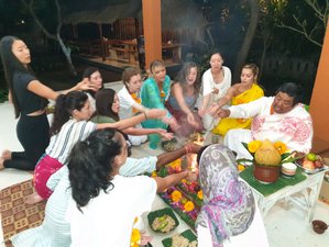 8 jours-50h en formation de professeur de yoga hatha traditionnel et ashtanga à Ubud, Bali, Indonésie
