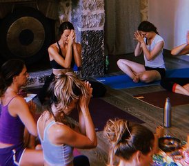 63 días de retiro de yoga y los 5 elementos bajo el sol en Chival, cerca de Niza, Francia - Photo 1